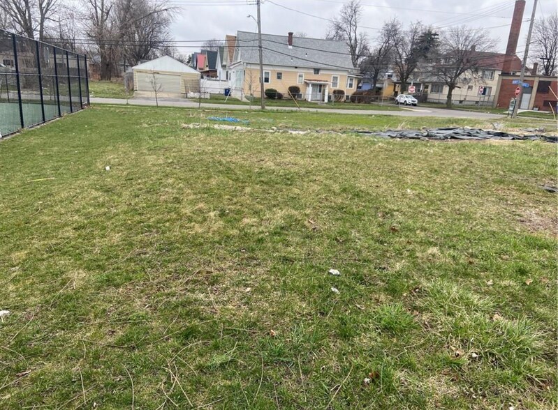 More Photos Of 580 Kensington Ave, Buffalo Land For Sale