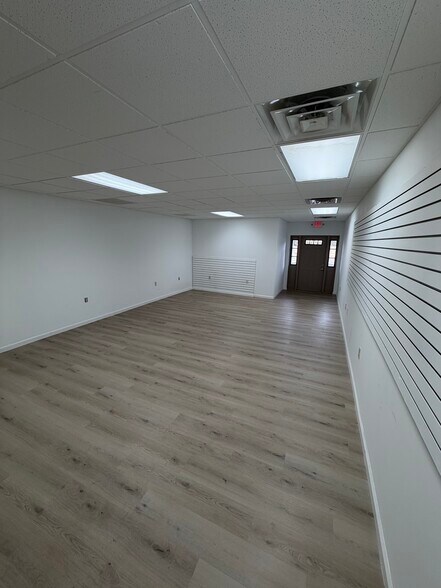 More Photos Of 316 Knox Rd, Knoxville Medical For Lease