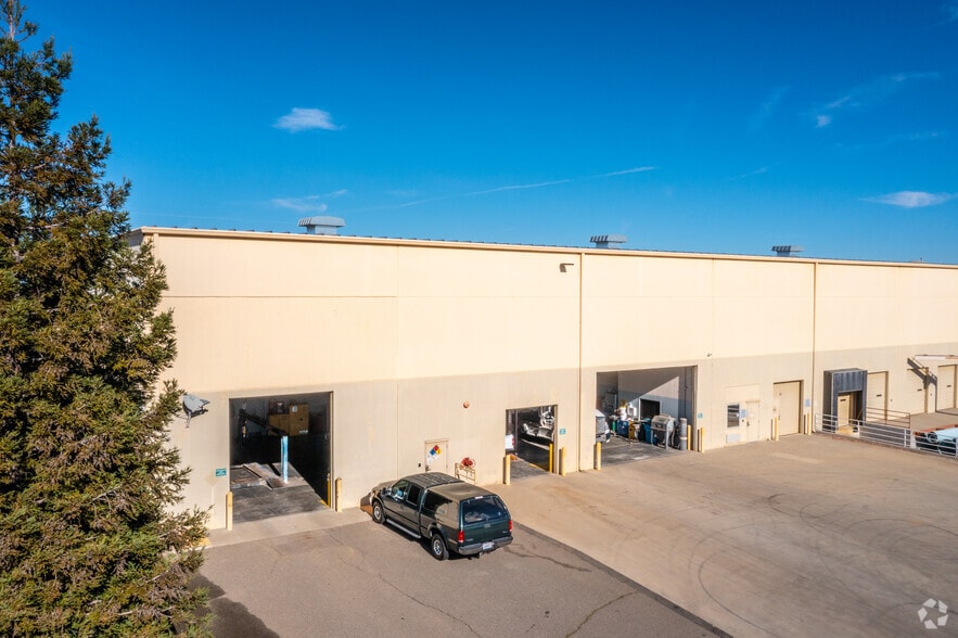 More Photos Of 1070 Aviator Dr, Vacaville Warehouse For Lease