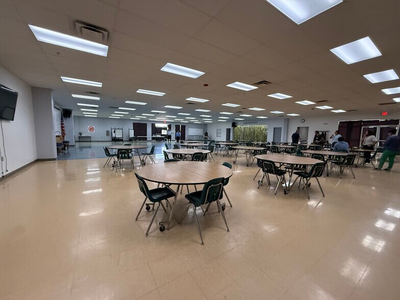 More Photos Of 7988 Alameda Ave, El Paso Office Residential For Sale