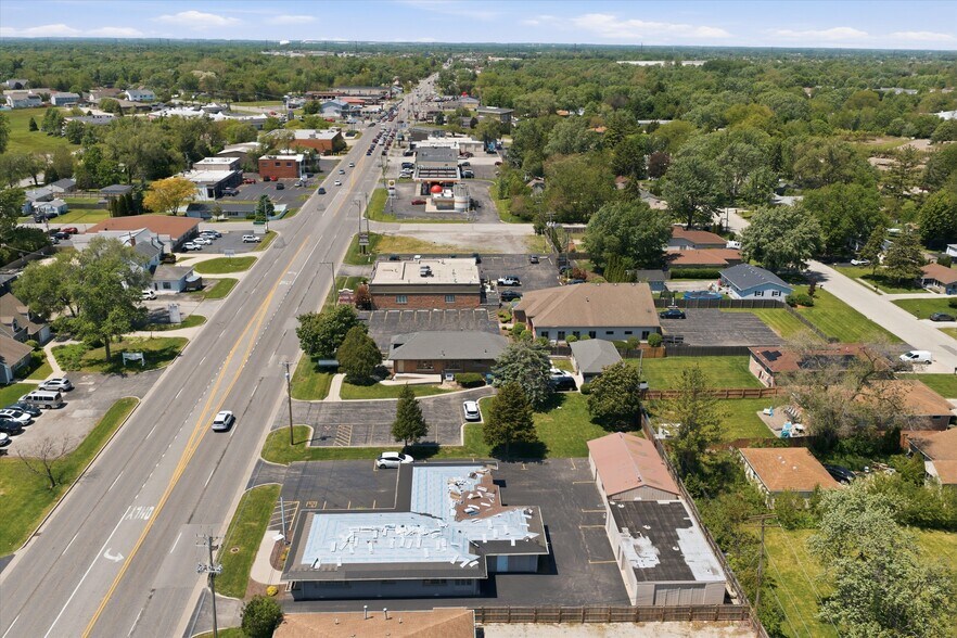 More Photos Of 2304 Plainfield Rd, Crest Hill Medical For Sale