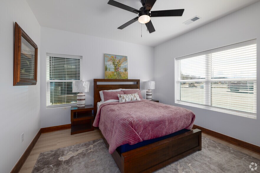 More Photos Of 2222 Two Rivers Blvd, Sevierville Apartments For Sale