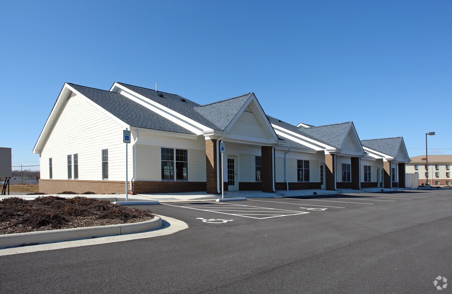 More Photos Of 42 Trifecta Pl, Charles Town Unknown For Lease