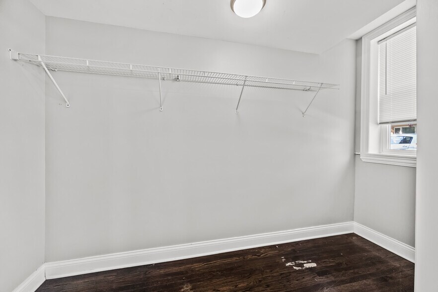 More Photos Of 2209 N Mango Ave, Chicago Apartments For Sale