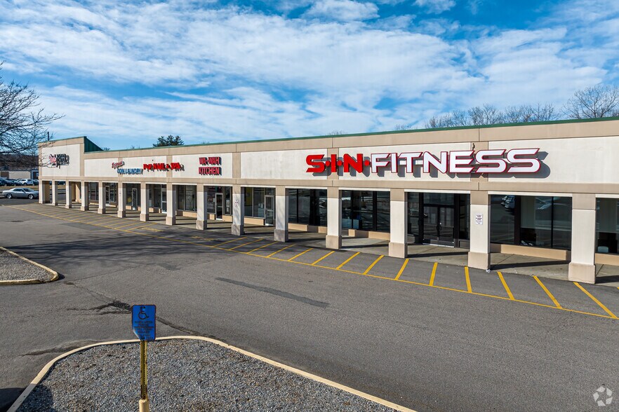 More Photos Of 119-151 Webster Square Rd, Berlin Storefront For Lease