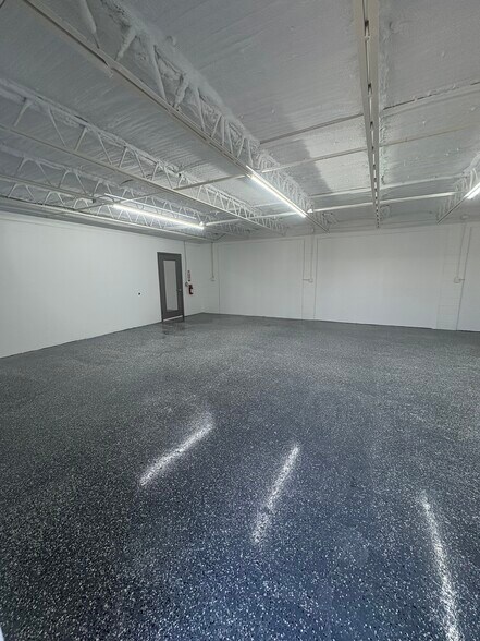 More Photos Of 411 Clearlake Rd, Cocoa Service For Lease