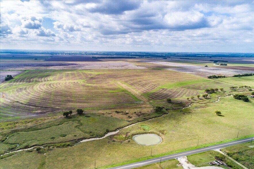 More Photos Of 550 County Road 404, Taylor Land For Sale