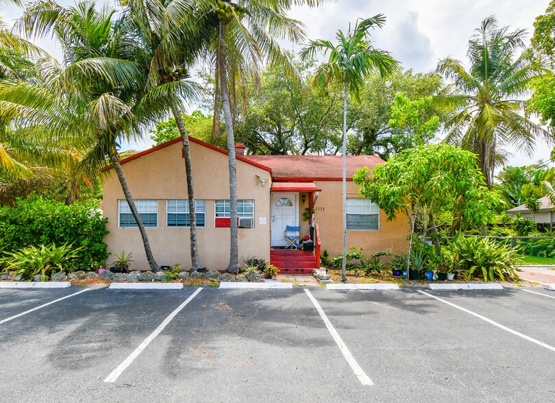 More Photos Of 1111 NE 5th Ter, Fort Lauderdale Apartments For Sale