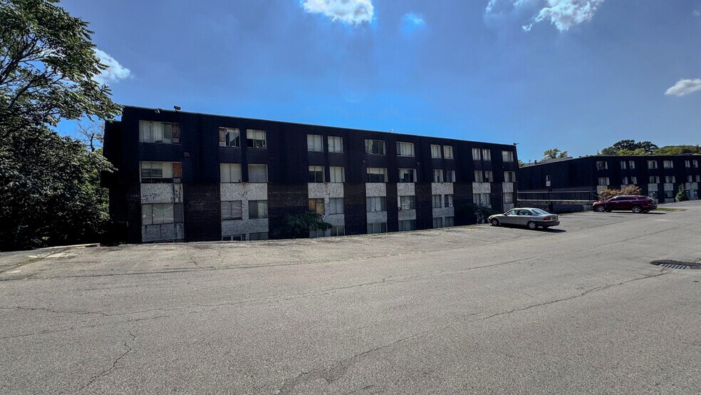 More Photos Of 5459-5473 Kirby Ave, Cincinnati Apartments For Sale