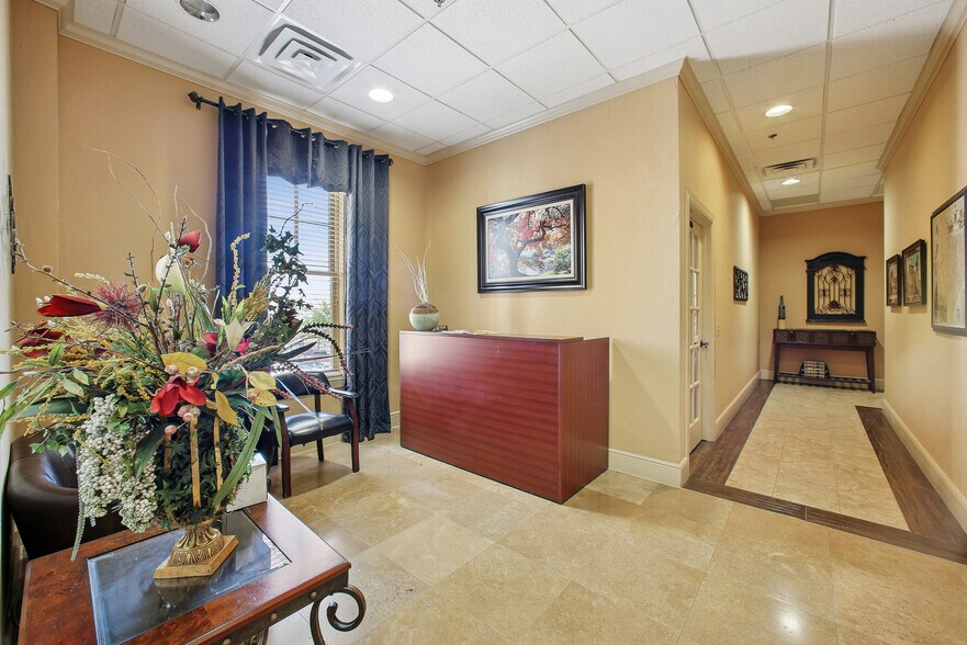 More Photos Of 1670 Keller Pky, Keller Loft Creative Space For Sale