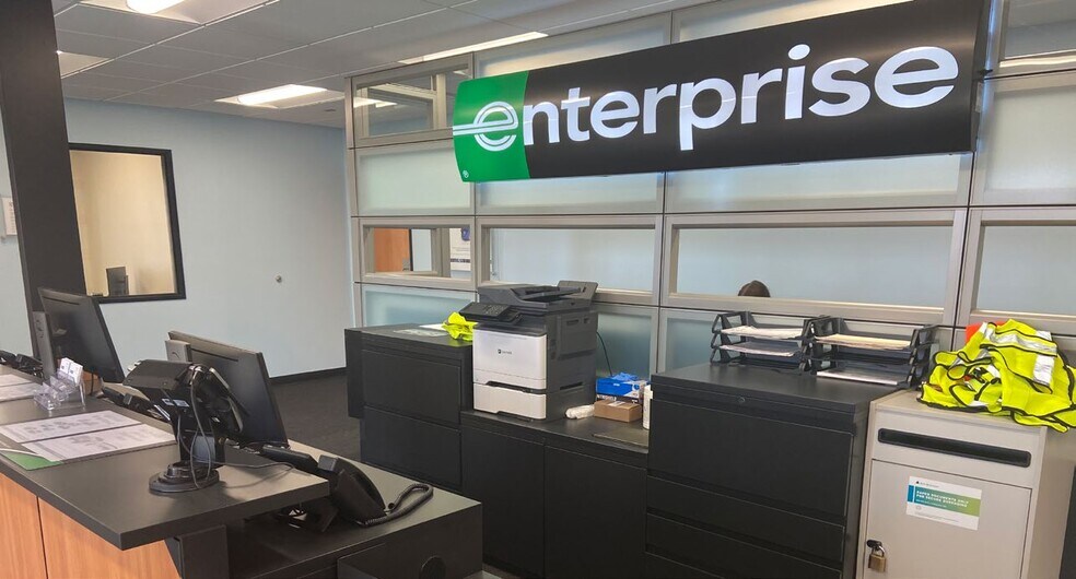 More Photos Of 330 N 24th St, Phoenix Light Distribution For Sale