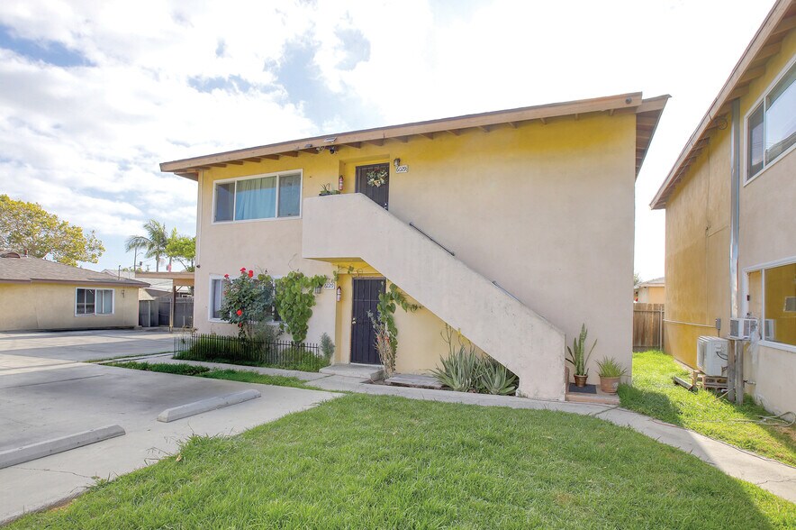 More Photos Of 6029 Live Oak St, Bell Gardens Apartments For Sale