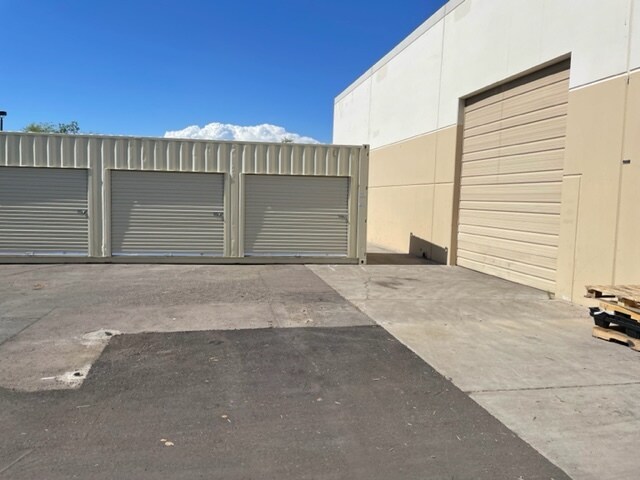 More Photos Of 2102 W Quail Ave, Phoenix Warehouse For Lease