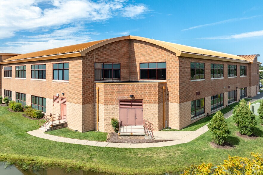 More Photos Of 1630 Main St, Chester Medical For Lease