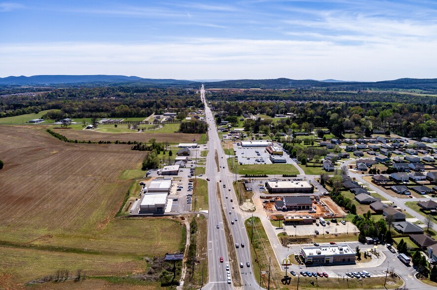 More Photos Of 11850 Us-231, Meridianville Storefront Retail Office For Sale