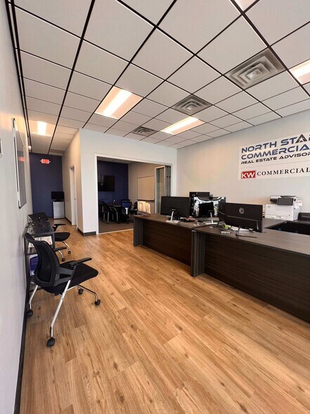 More Photos Of 14247 O'Connell Ct, Savage General Retail For Lease