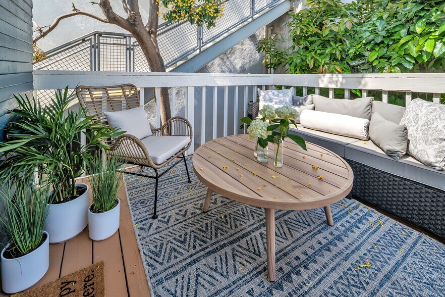 More Photos Of 418 W Ivy St, San Diego Apartments For Sale