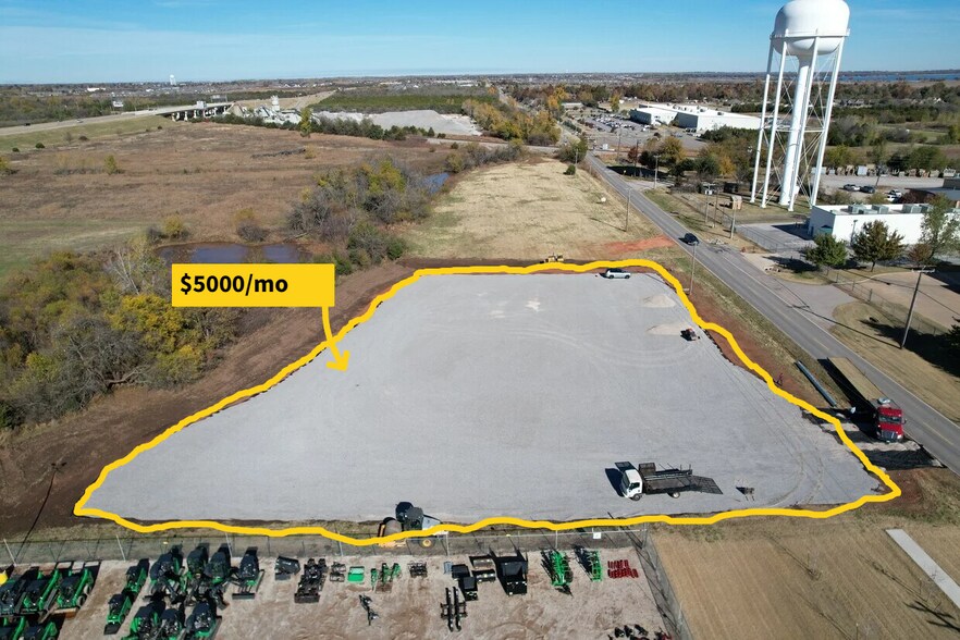 More Photos Of 801 N Sara Rd, Yukon Land For Lease