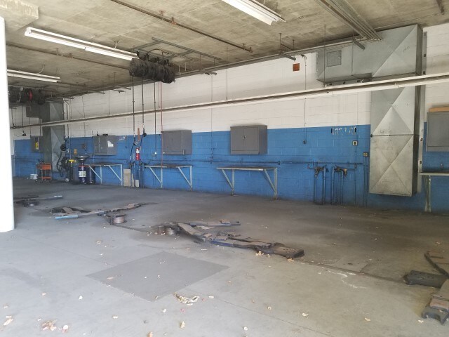 More Photos Of 11 Auto Center Dr, Irvine Auto Dealership For Sale