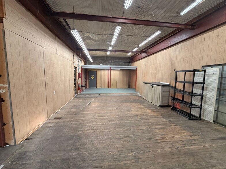 More Photos Of 6300 Westfield Ave, Pennsauken Storefront For Lease