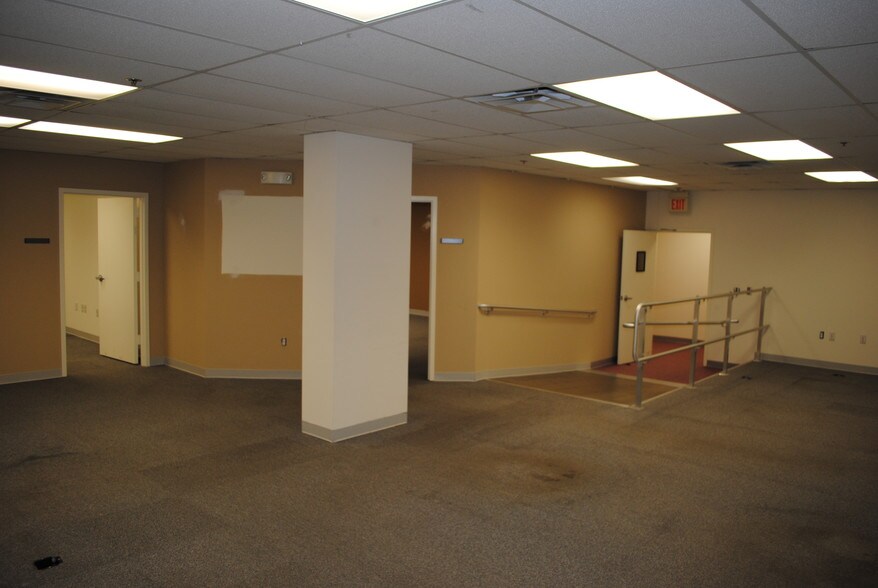 More Photos Of 1115 Garrisonville Rd, Stafford Office For Lease