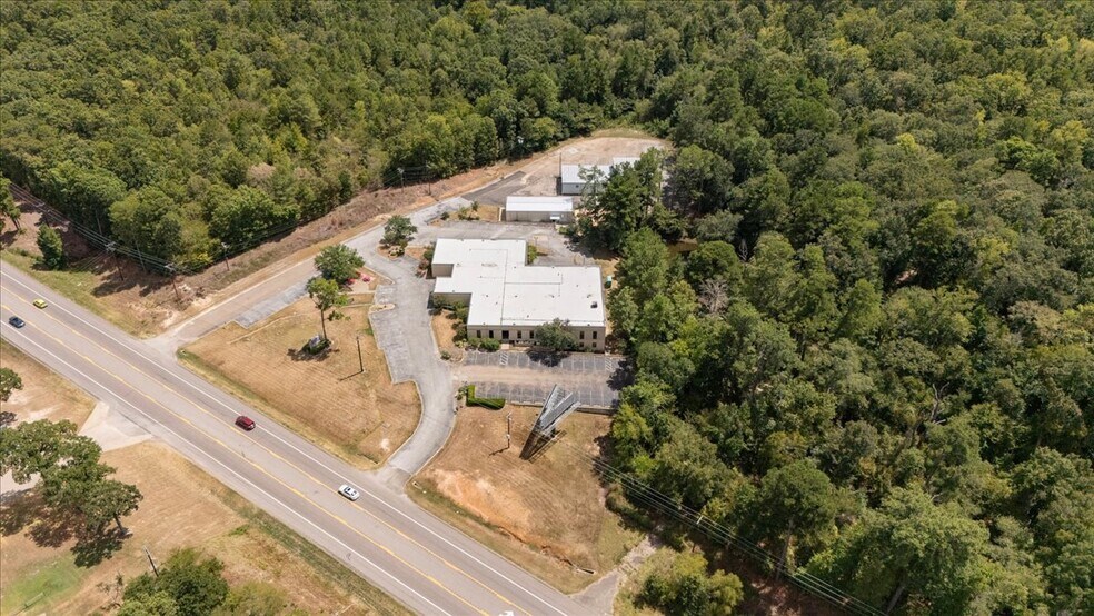 More Photos Of 9846 State Highway 31 E, Tyler Medical For Sale