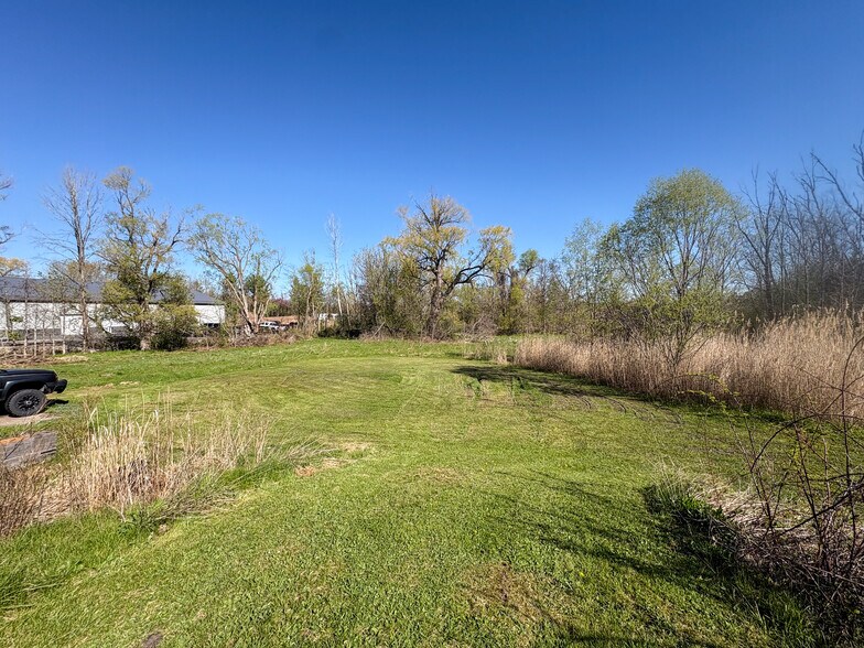 More Photos Of 3867 Seneca Tpke, Canastota Warehouse For Sale