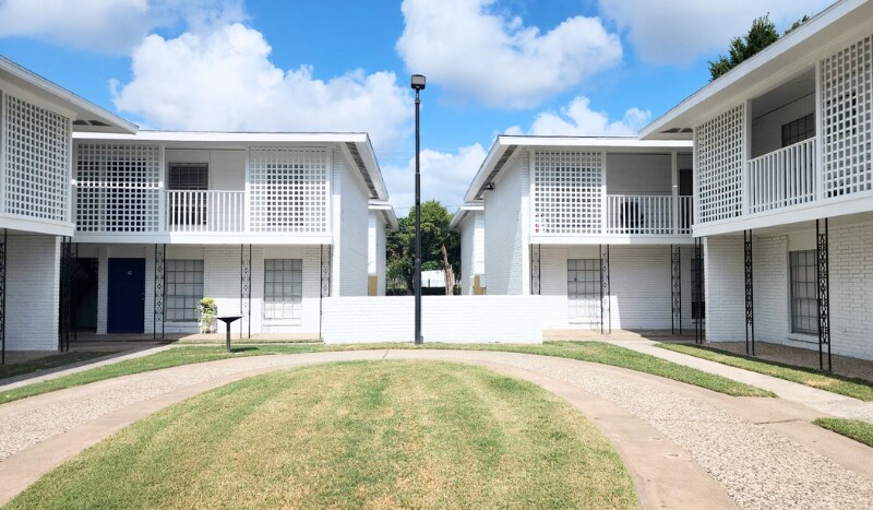 More Photos Of 4742 Yale St, Houston Apartments For Sale