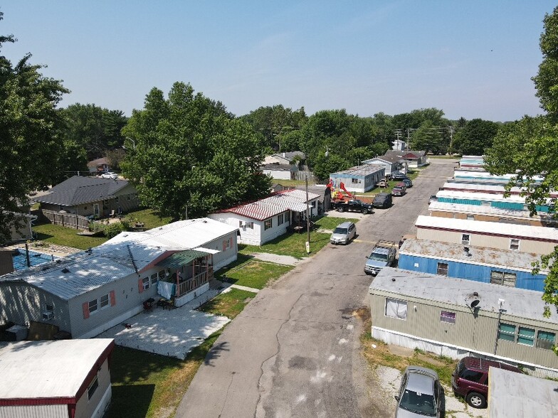 More Photos Of 1 Mahoning Ave, Rantoul Multifamily For Sale