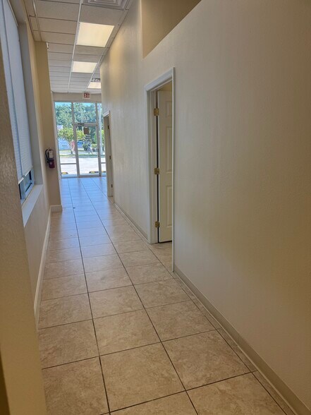 More Photos Of 1201 State Road 535, Winter Garden General Retail For Lease