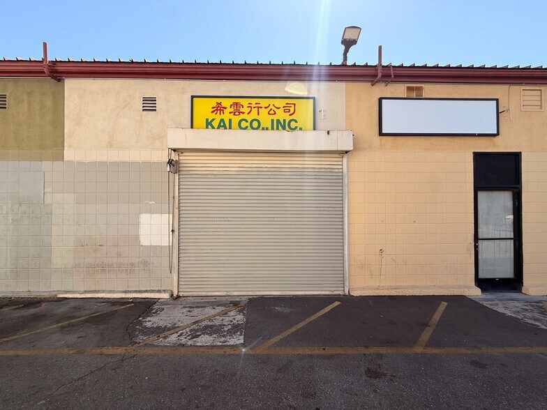 More Photos Of 715 New High St, Los Angeles General Retail For Sale