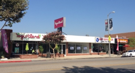 Primary Photo Of 9225-9233 Reseda Blvd, Northridge Storefront For Lease