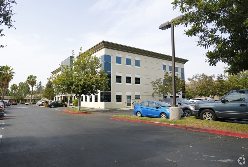 More Photos Of 51 N 5th Ave, Arcadia Medical For Lease