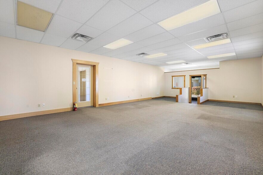 More Photos Of 4074 N 2000 E, Filer Warehouse For Sale