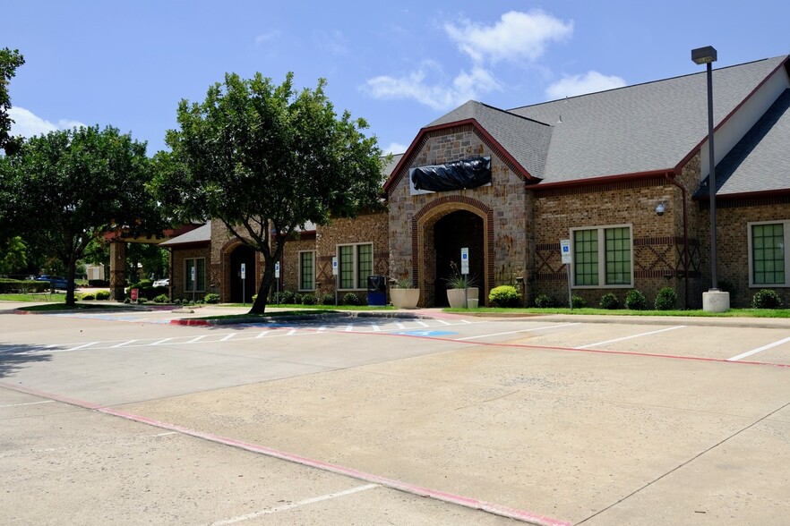 Primary Photo Of 4351 Long Prairie Rd, Flower Mound Healthcare For Sale