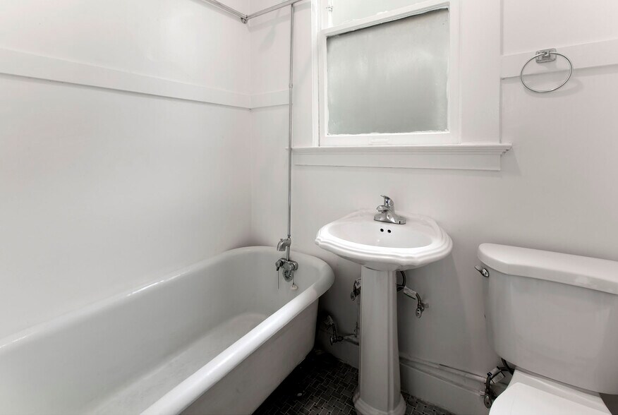 More Photos Of 1163 Pine St, San Francisco Apartments For Sale