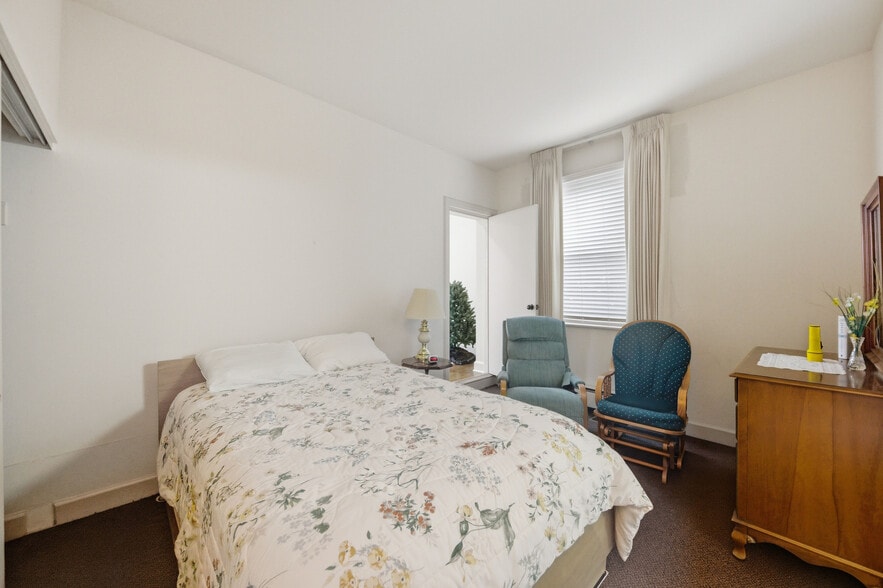 More Photos Of 3900 Balboa St, San Francisco Religious Facility For Sale