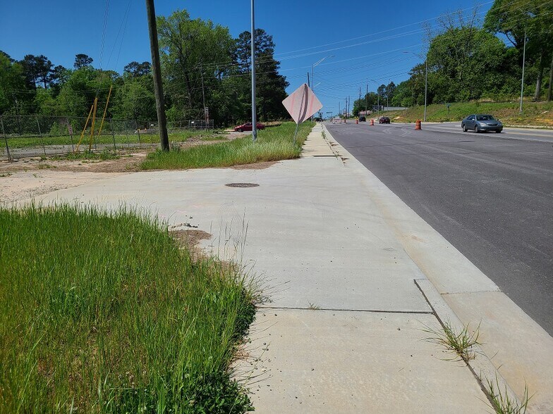 More Photos Of 1353 Jeffersonville Rd, Macon-Bibb Land For Sale