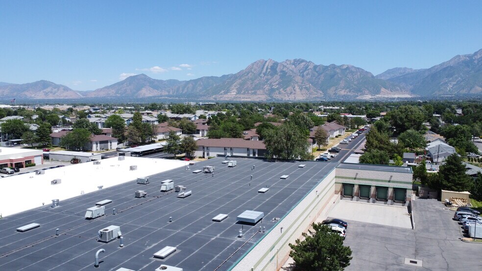 More Photos Of 7037 S High Tech Dr, Midvale Manufacturing For Sale