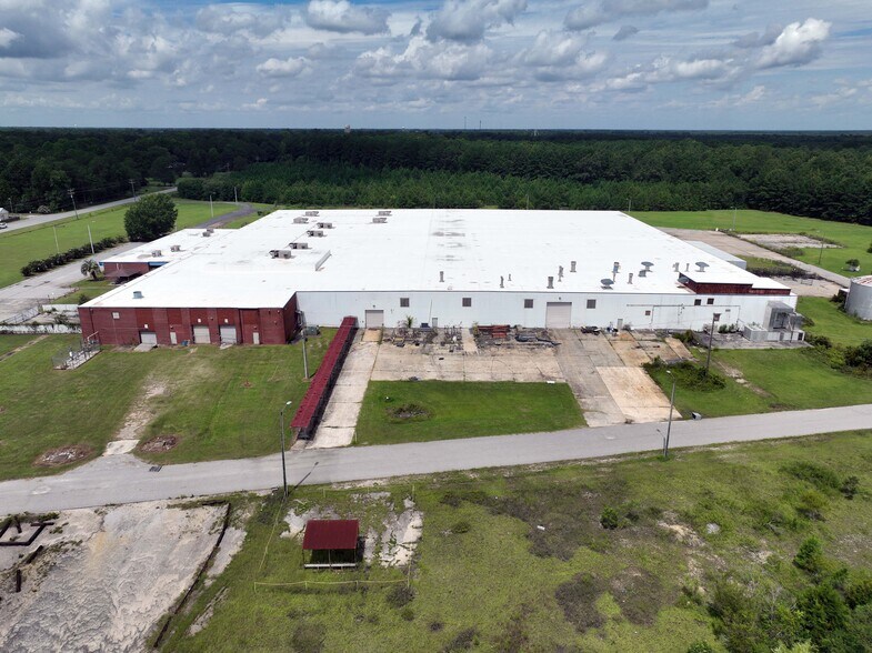 More Photos Of 1000 Bicycle Way, Manning Distribution For Sale