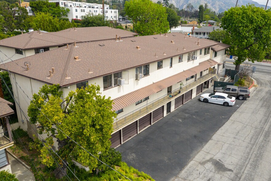 More Photos Of 2629-2643 1/2 Lake Ave, Altadena Apartments For Sale