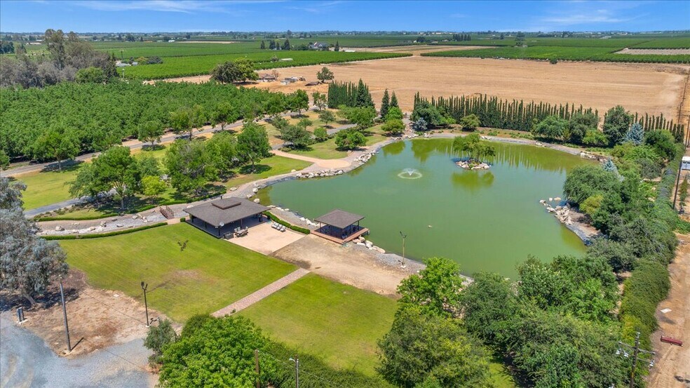 More Photos Of 13715 E Nebraska Ave, Kingsburg Land For Sale