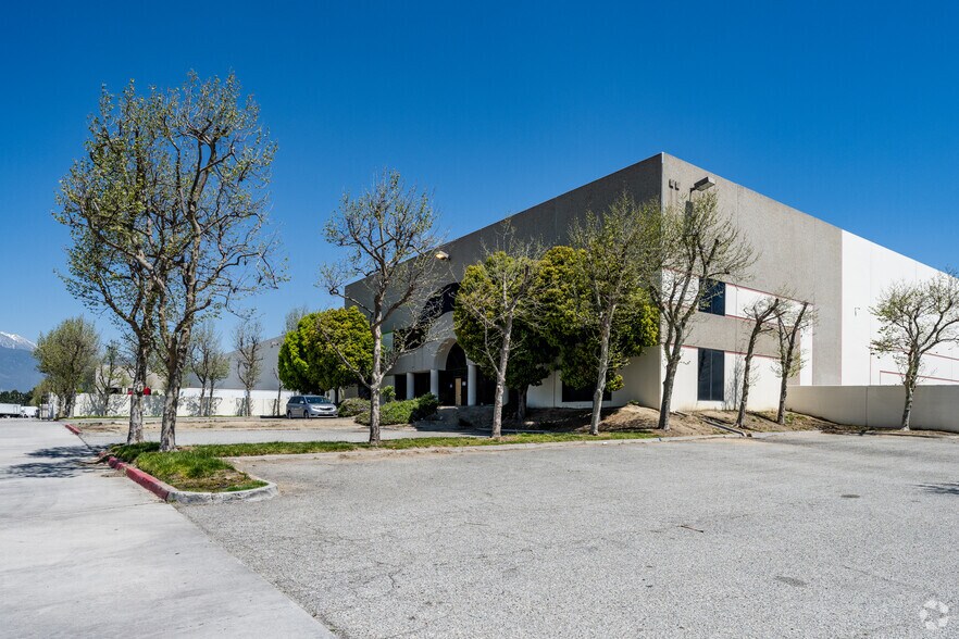 More Photos Of 1001 Doubleday Ave, Ontario Warehouse For Sale