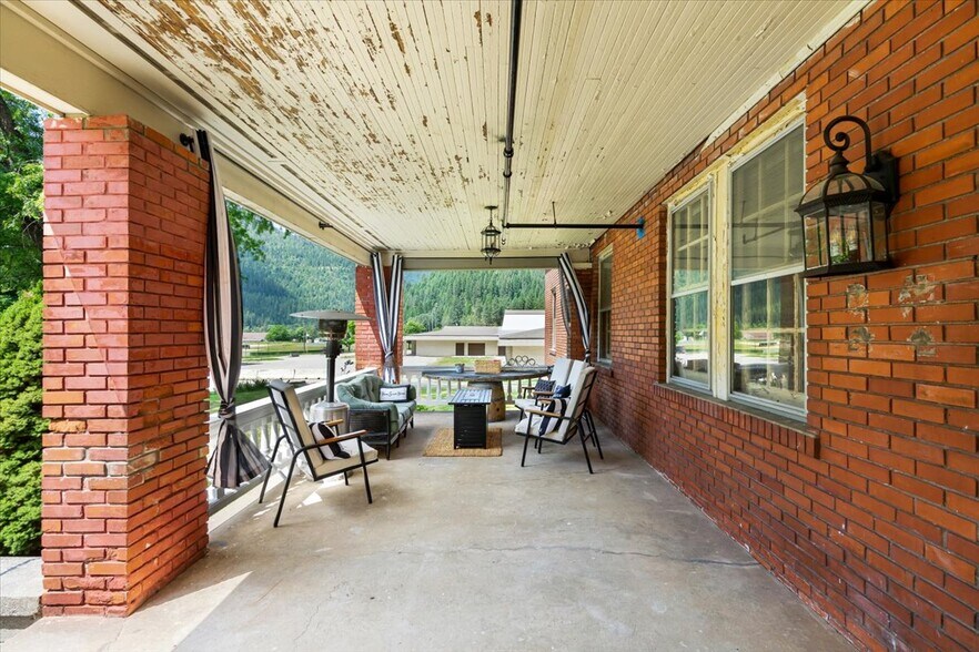 More Photos Of 99 Sather Field Rd, Silverton Lodge Meeting Hall For Sale