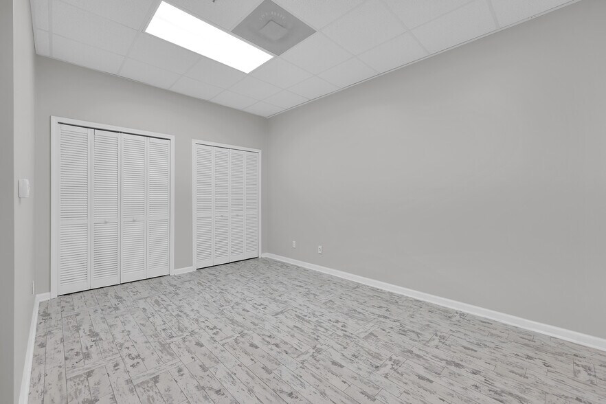 More Photos Of 701 Market St, Saint Augustine Loft Creative Space For Sale