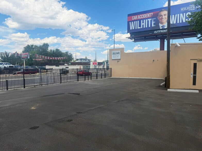 More Photos Of 4500 W Colfax Ave, Denver Storefront Retail Office For Sale