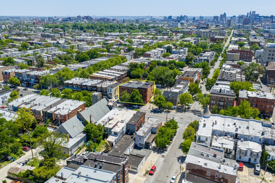 More Photos Of 211 E 25th St, Baltimore Office Residential For Sale