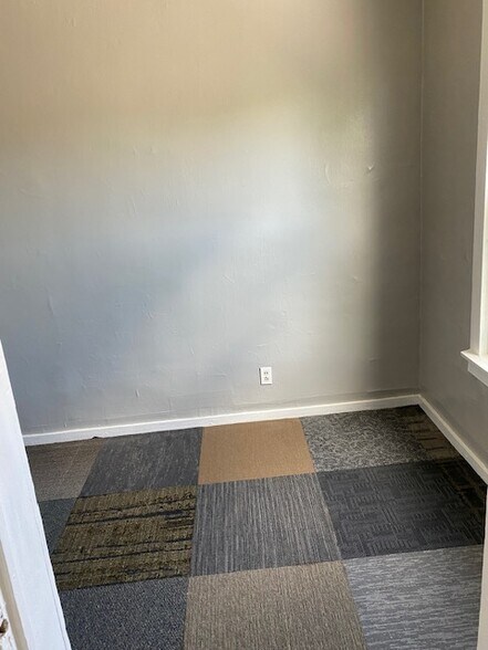 More Photos Of 11 Maria St, Rochester Apartments For Sale