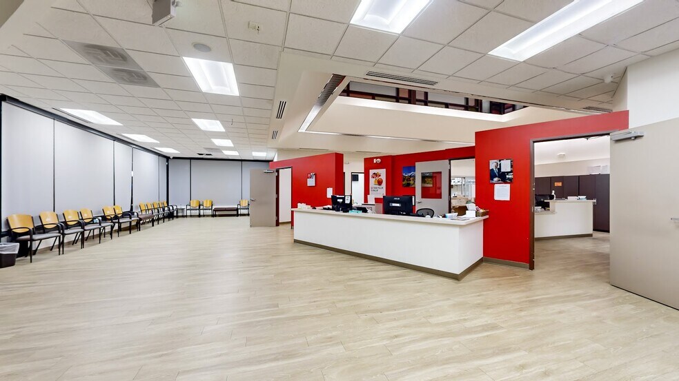 More Photos Of 7460 S Gartrell Rd, Aurora Freestanding For Sale