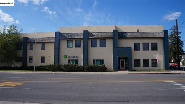 Primary Photo Of 55 S Sacramento St, Susanville Flex For Sale